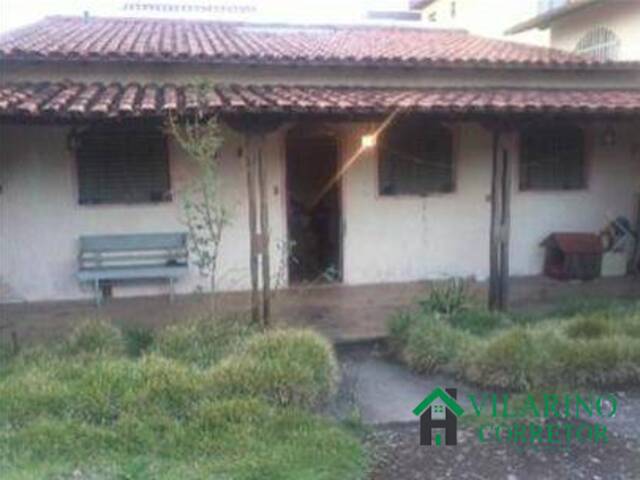 Casa para Venda em Belo Horizonte - 1