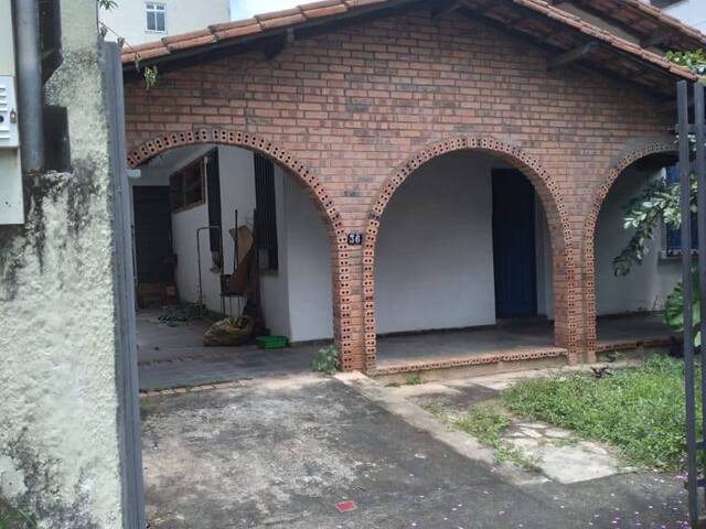 Casa para Venda em Belo Horizonte - 2