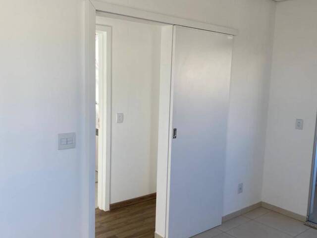 Apartamento para Venda em Belo Horizonte - 2