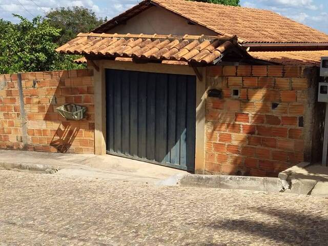 #3718 - Casa para Venda em Santana do Riacho - MG - 1