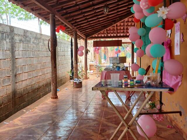 Casa para Venda em Felixlândia - 4
