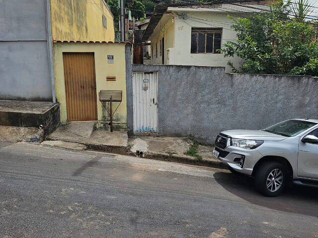 #4258 - Casa para Venda em Belo Horizonte - MG - 2
