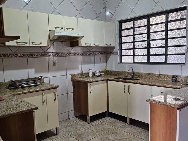 Casa para Venda em Pedro Leopoldo - 4