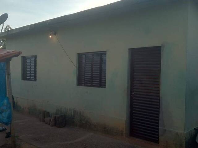 Casa para Venda em Felixlândia - 4