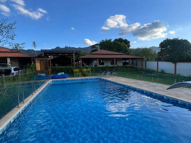 #4319 - Casa para Venda em Igarapé - MG - 1
