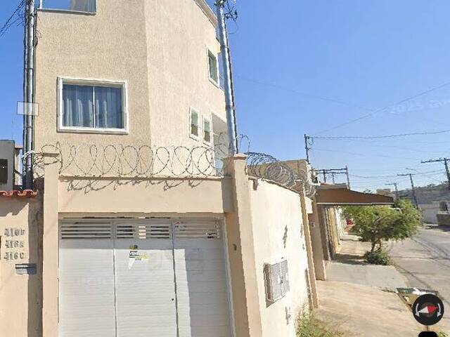 #4403 - Casa para Venda em Pedro Leopoldo - MG - 1