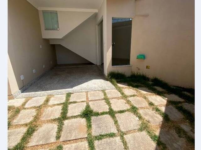 #4419 - Casa para Venda em Pedro Leopoldo - MG - 2