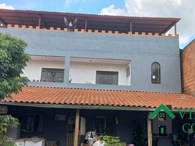 #4500 - Casa para Venda em Esmeraldas - MG - 1