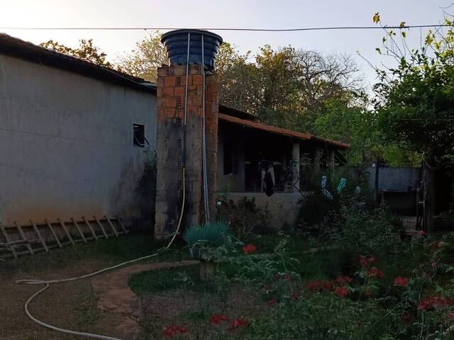 Casa para Venda em Felixlândia - 4