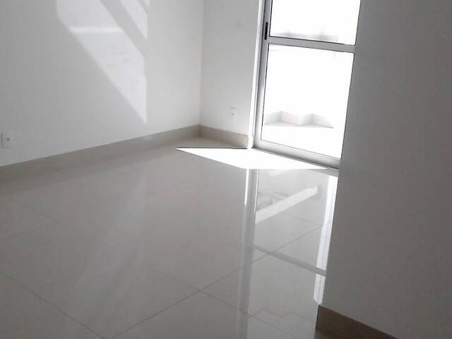 Apartamento para Venda em Belo Horizonte - 2