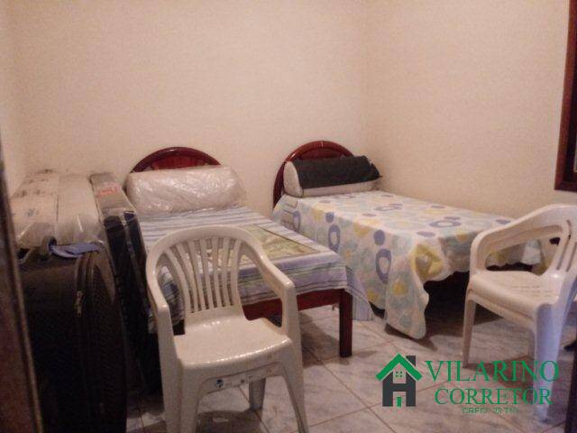 Casa para Venda em Peçanha - 5