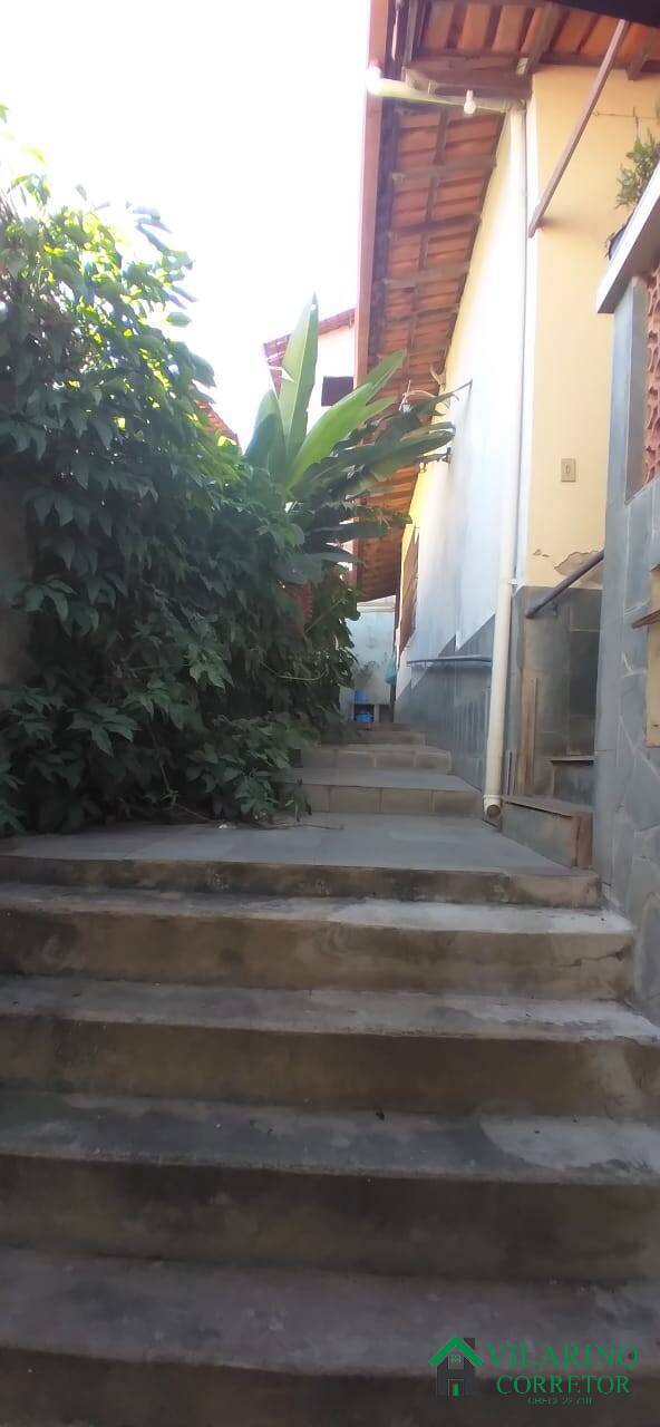 Casa à venda com 3 quartos, 143m² - Foto 12
