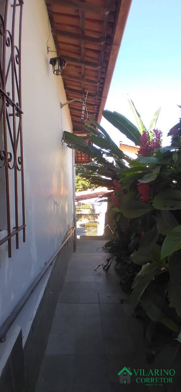 Casa à venda com 3 quartos, 143m² - Foto 14