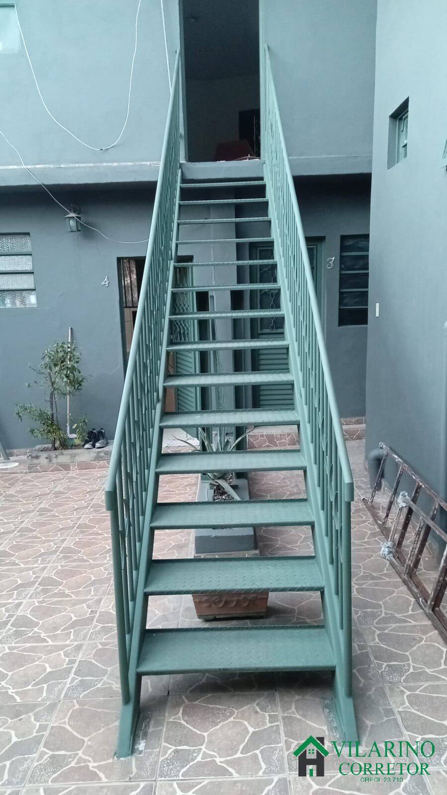 Casa à venda com 9 quartos, 300m² - Foto 33