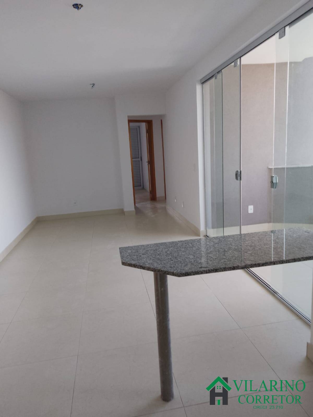 Apartamento à venda com 3 quartos, 78m² - Foto 3