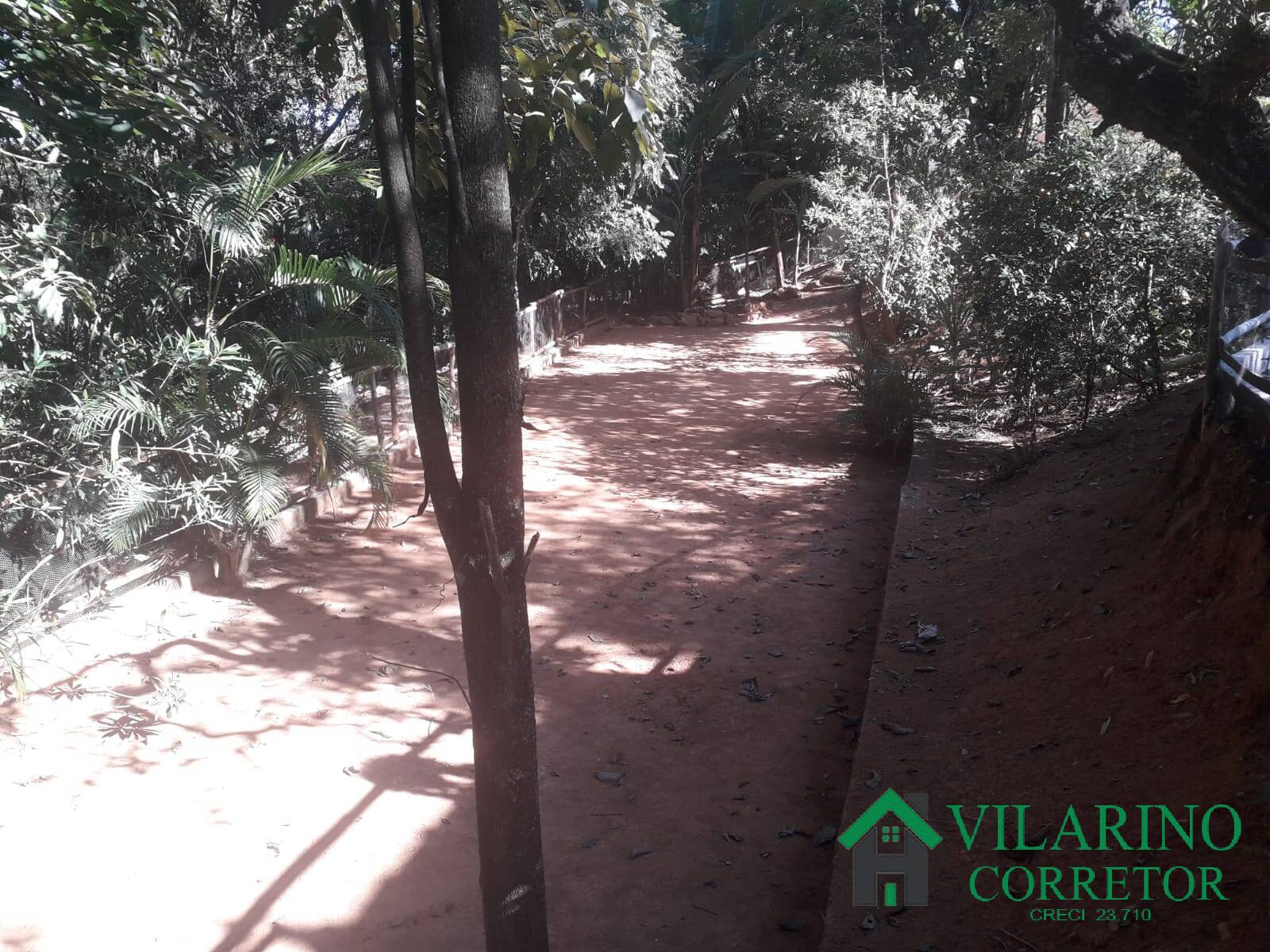 Casa à venda com 4 quartos, 720m² - Foto 32