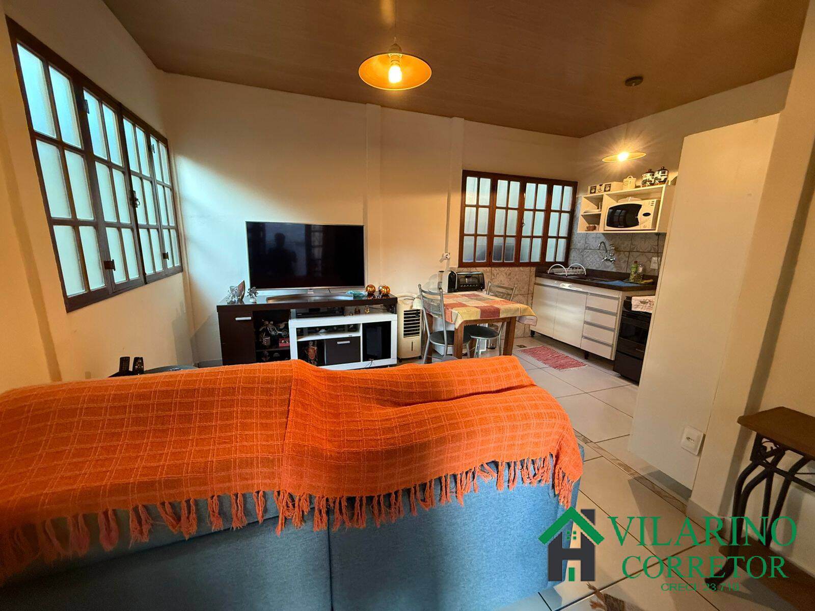 Casa à venda com 3 quartos, 171m² - Foto 4