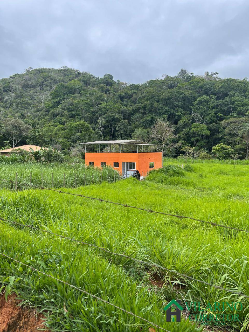 Sítio à venda com 3 quartos, 120m² - Foto 1