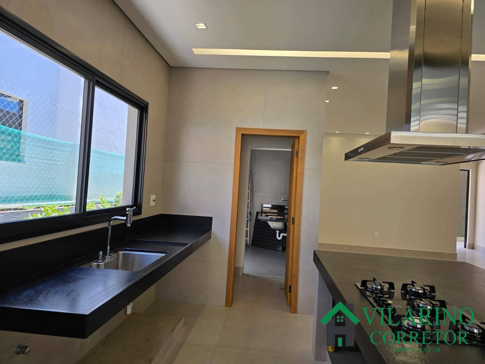 Casa, 4 quartos, 225 m² - Foto 23