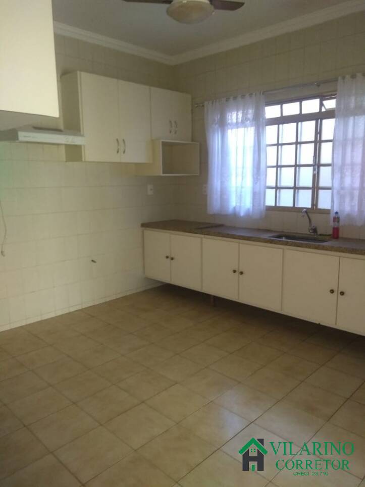 Casa, 3 quartos, 240 m² - Foto 21