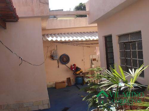 Casa, 3 quartos, 272 m² - Foto 43